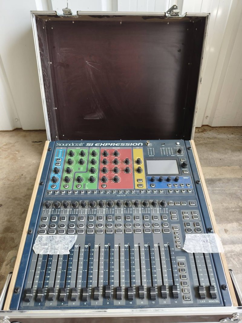 Soundcraft face